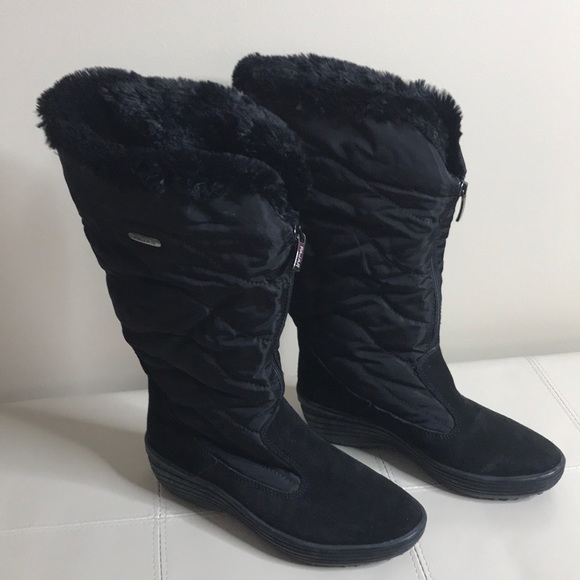 Pajar Shoes - PAJAR Talia Black Boot Front Zip Faux Fur Size 39